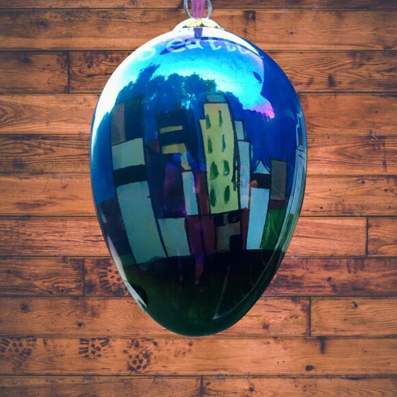 Smith-Western Eglemise Hand Painted Seattle City Scape Christmas Ornament - Picture 5 of 12